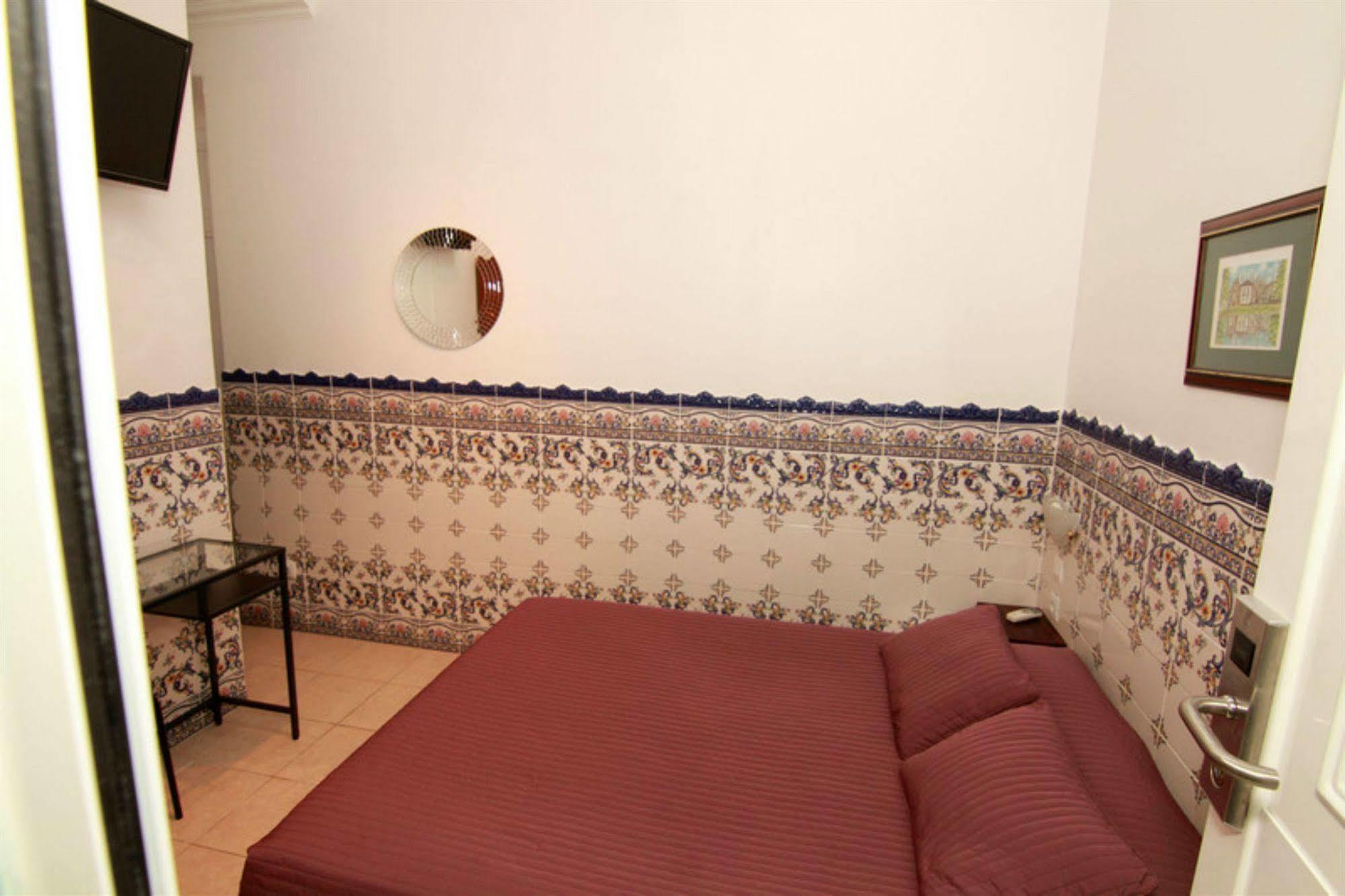 Residencial Mar Dos Acores Hotel Lisbon Exterior photo
