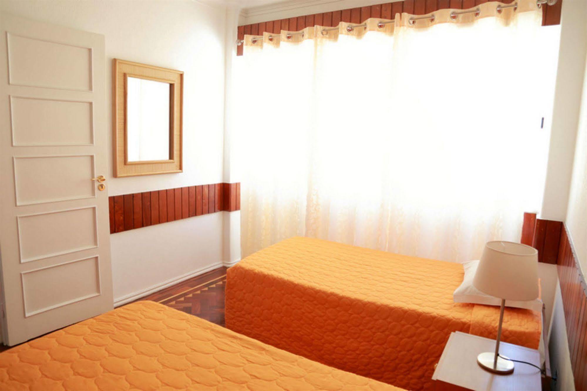 Residencial Mar Dos Acores Hotel Lisbon Exterior photo