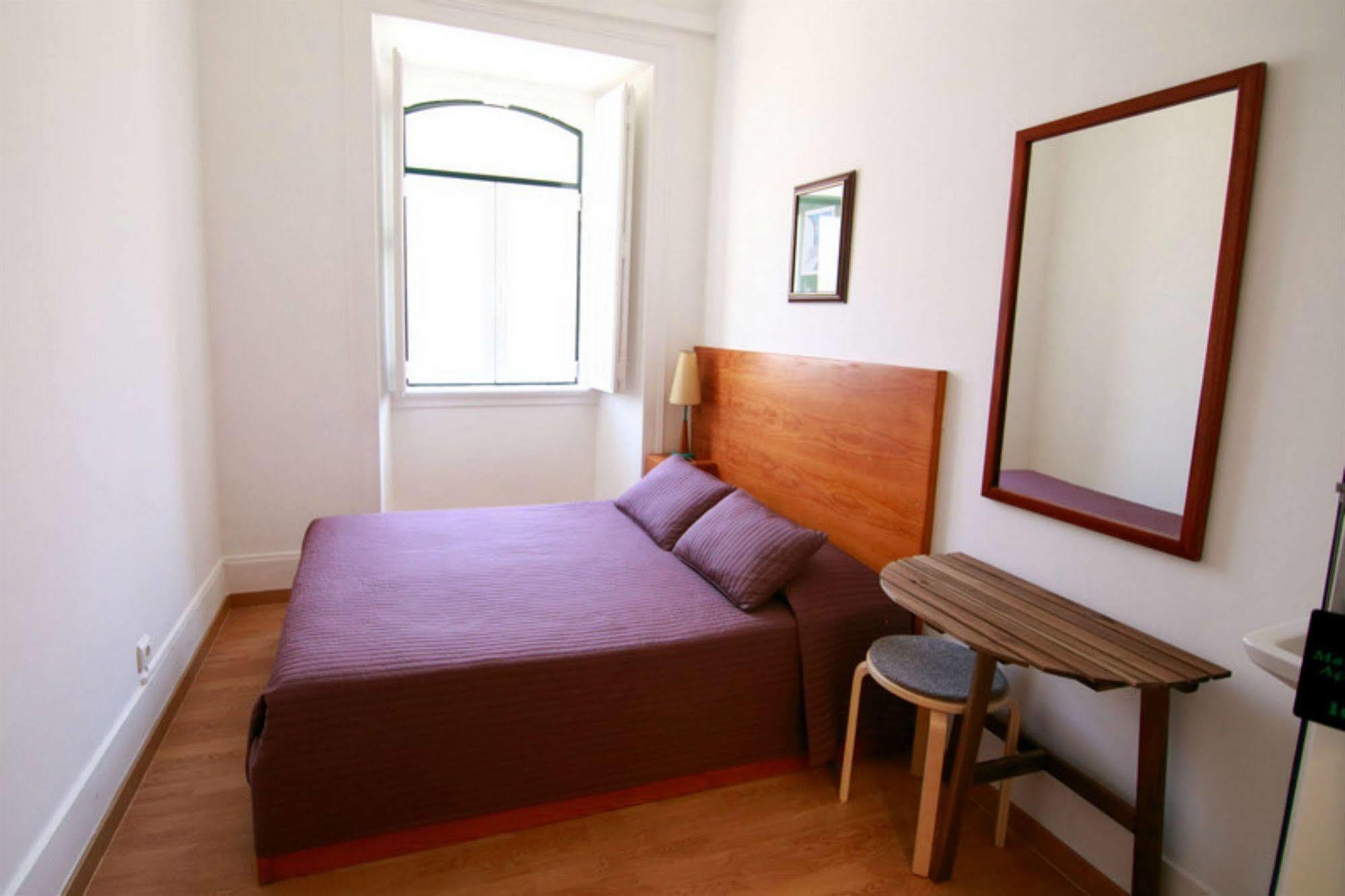 Residencial Mar Dos Acores Hotel Lisbon Exterior photo